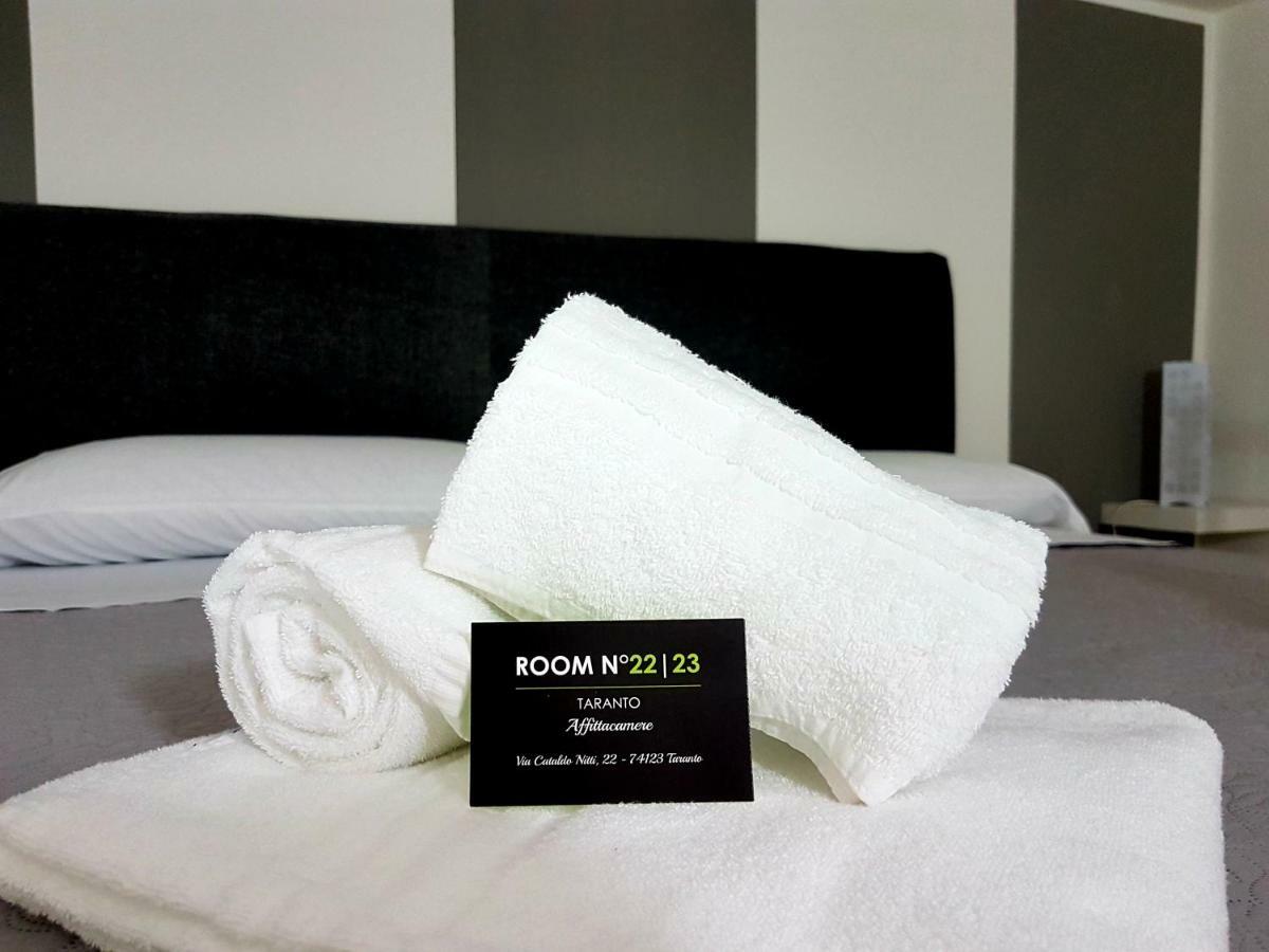 Room N.23 Tarente Extérieur photo